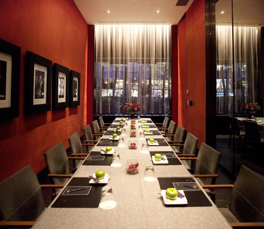 The Hazelton Hotel Торонто Экстерьер фото