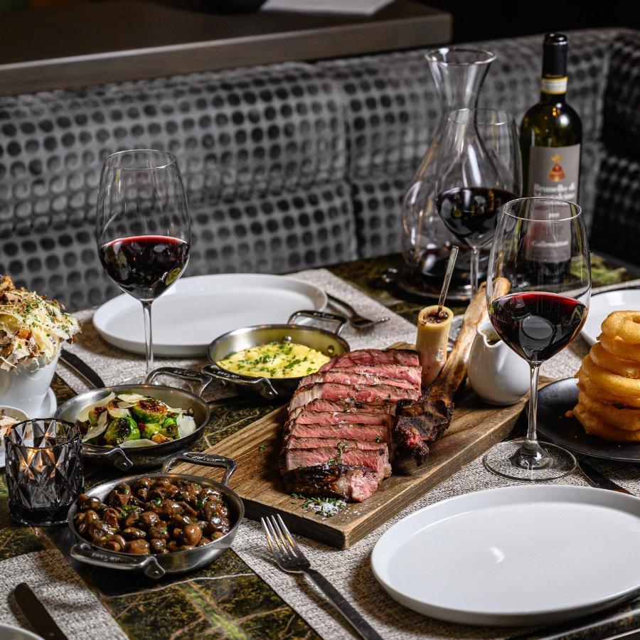 The Hazelton Hotel Торонто Экстерьер фото